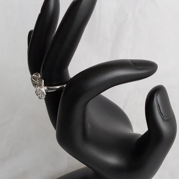 WOMEN5SIZE 7 PRINCESS BOW RING - Picture 2 of 4